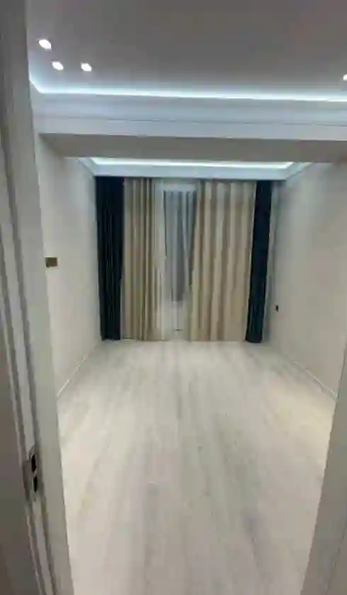 3-к квартира, 11 этаж, 99 м², Шохмансур