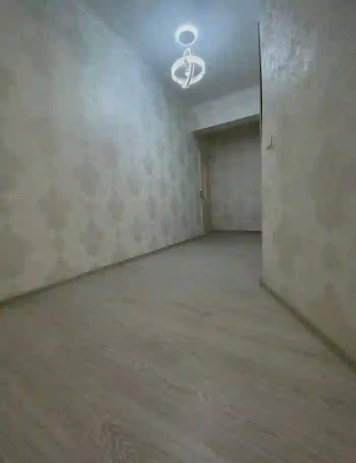 1-к квартира, Цокольный этаж, 42 м², Сино
