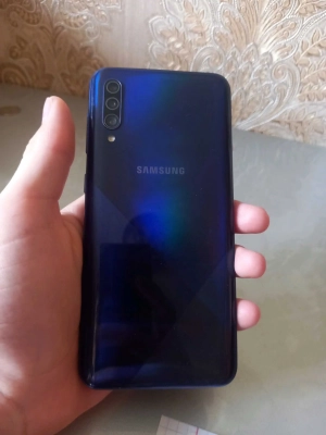 Samsung Galaxy a30 32 gb