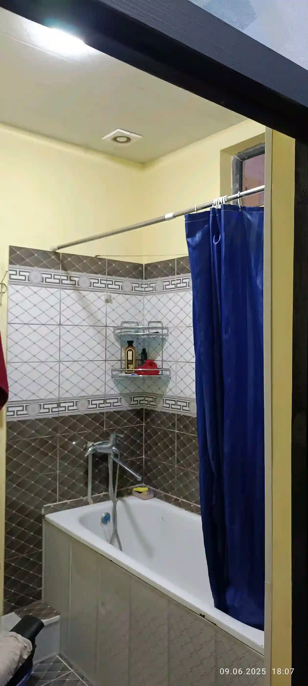 2-к квартира, 1 этаж, 43 м², Турсунзода