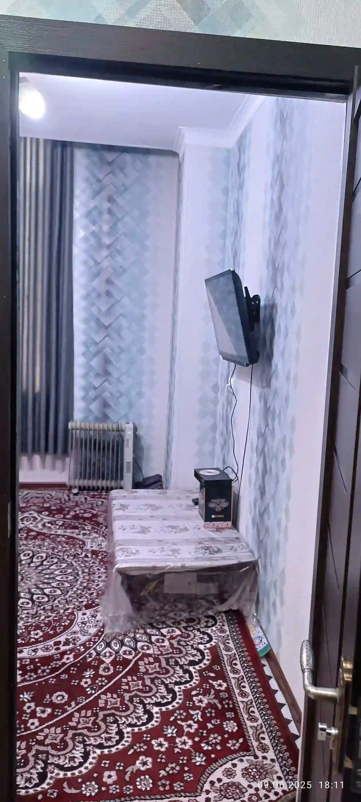 2-к квартира, 1 этаж, 43 м², Турсунзода