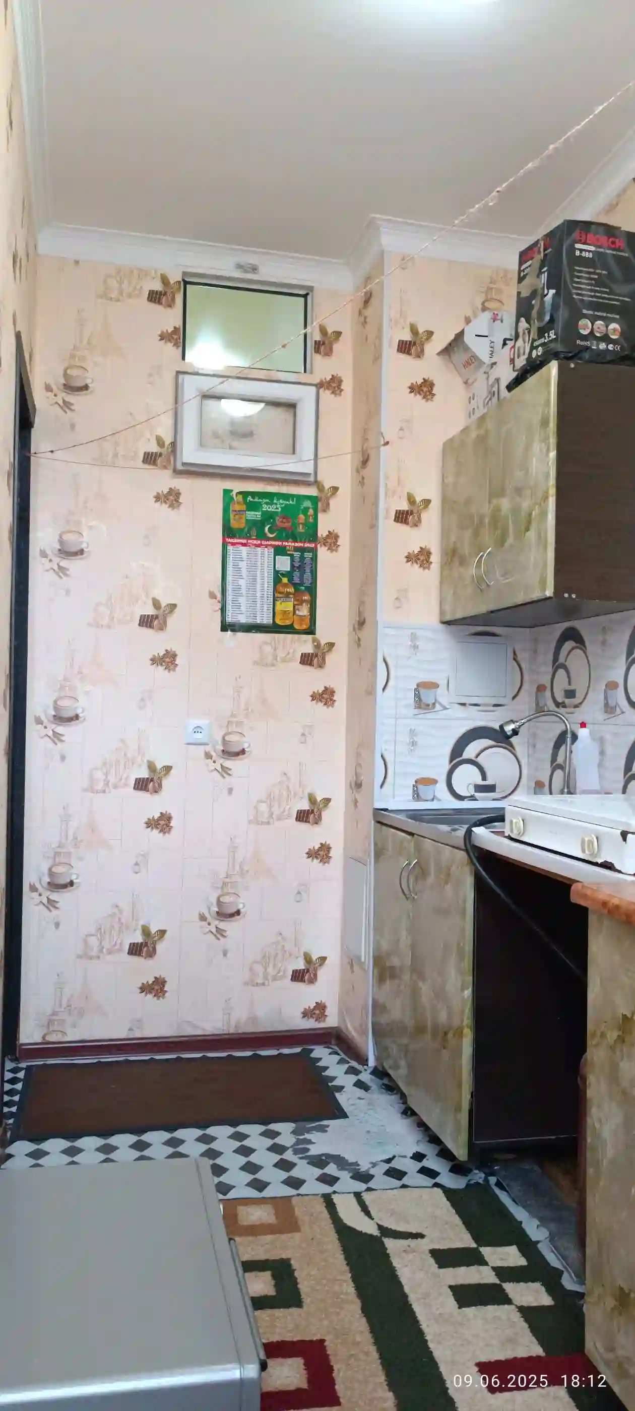2-к квартира, 1 этаж, 43 м², Турсунзода