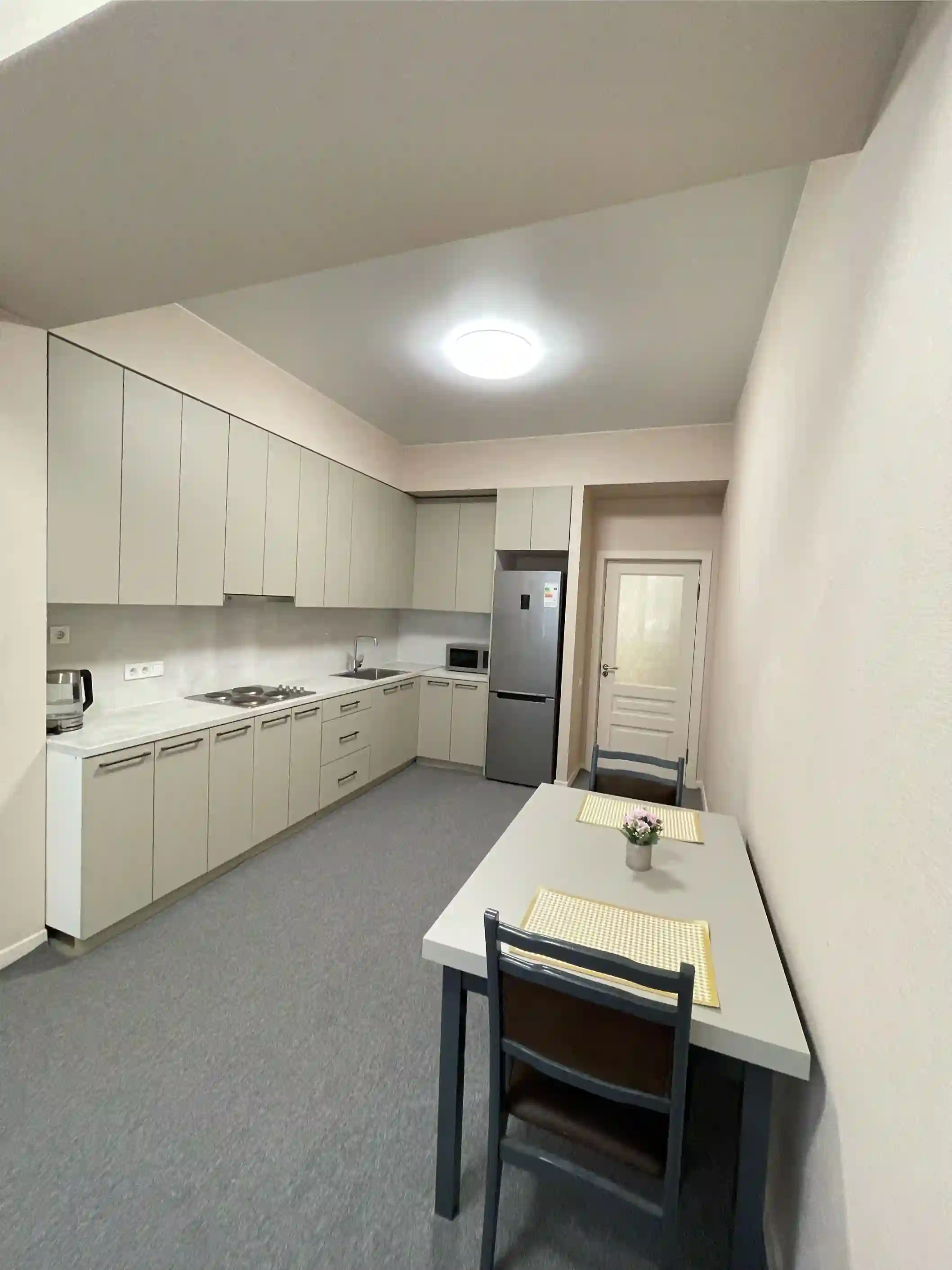 2-к квартира, 5 этаж, 72 м², Шохмансур, улица Айни