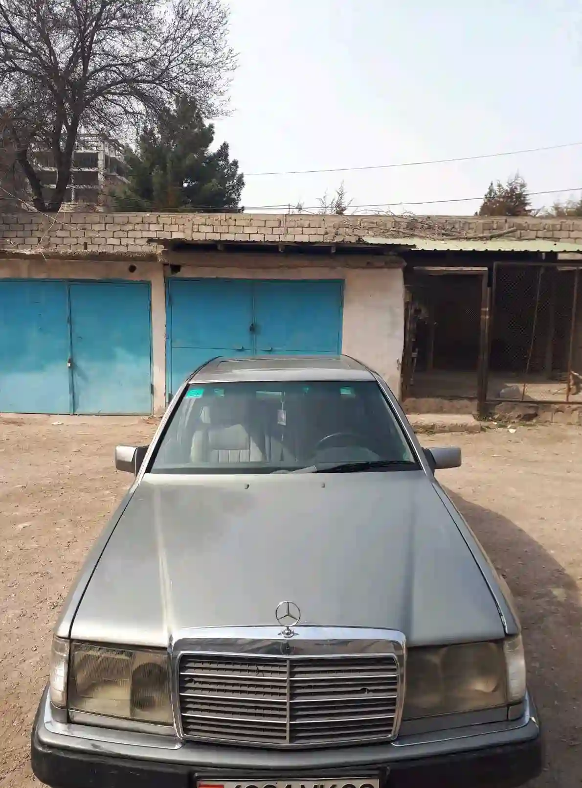 Mercedes-benz E class 1993