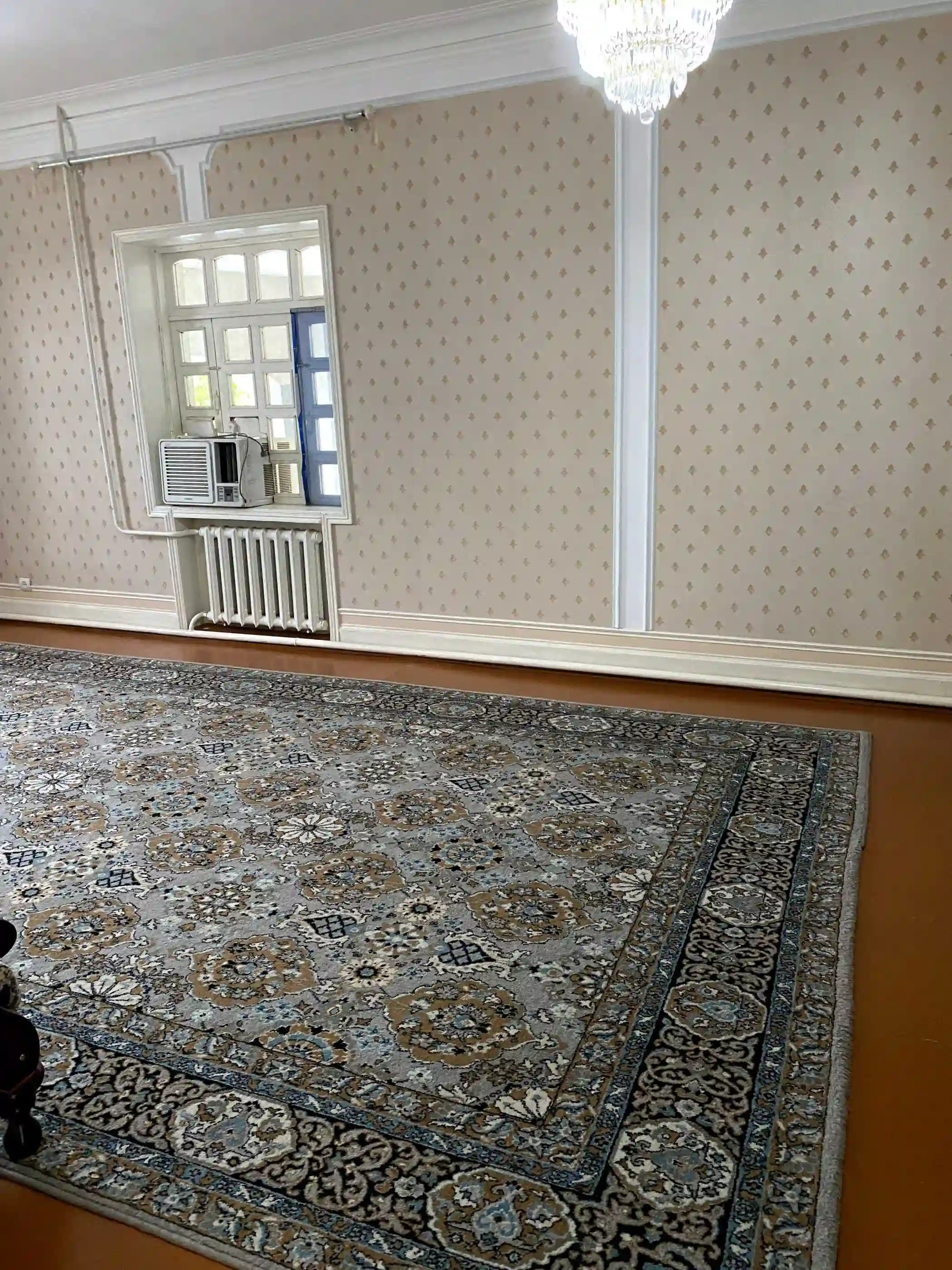 3 этажный, 14-комн. дом, 550 м², в центре города Куляб