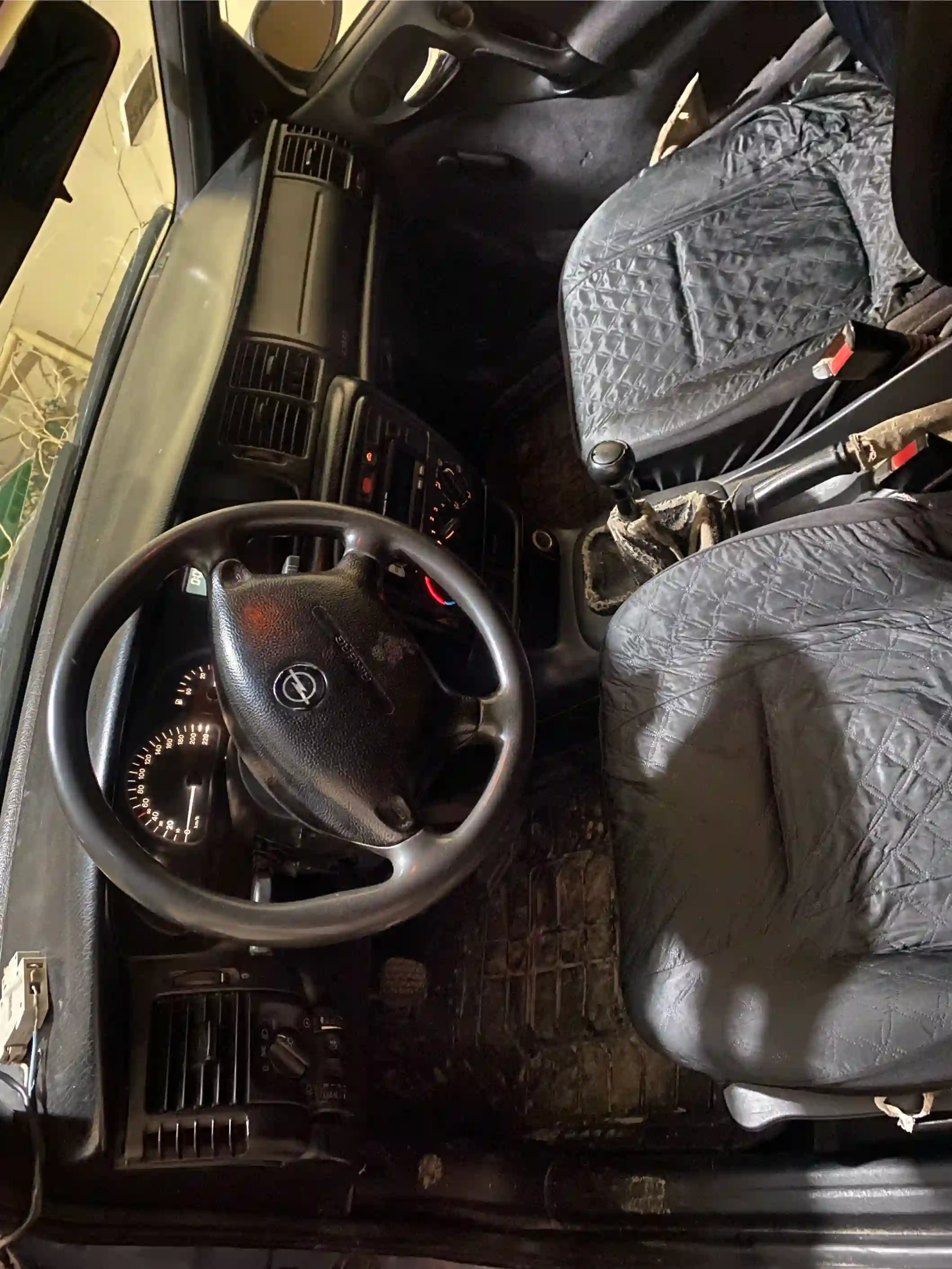 Opel Vectra b 1998 — миниатюра 9