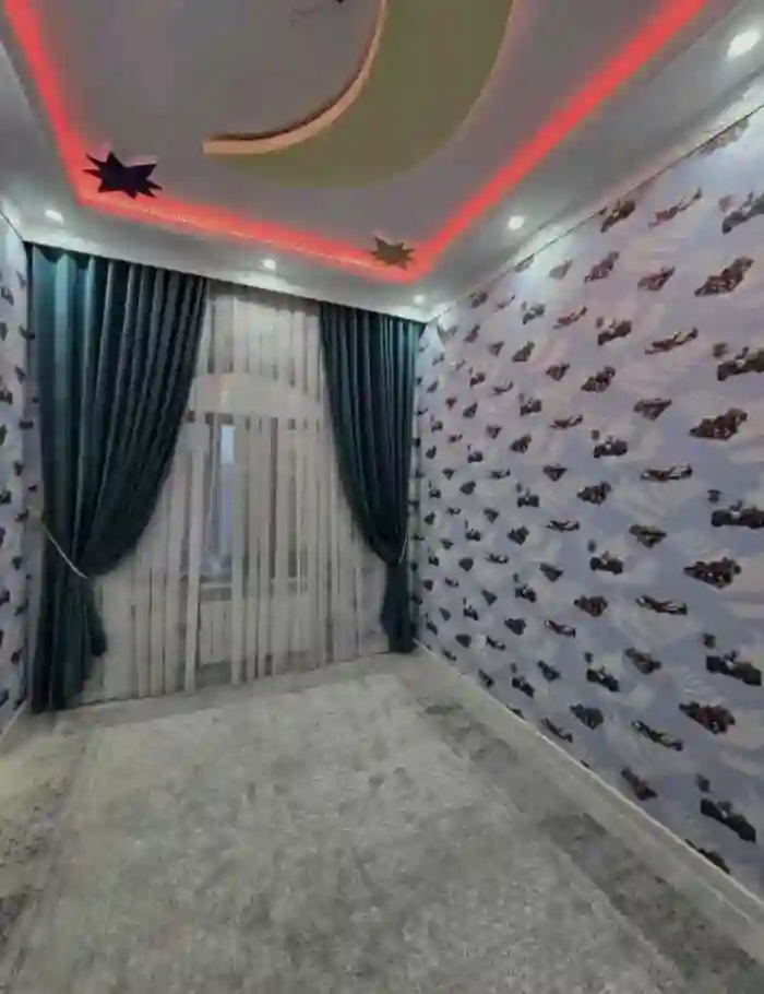 2 этажный, 8-комн. дом, 2502 м², 3 соток, Фирдавси