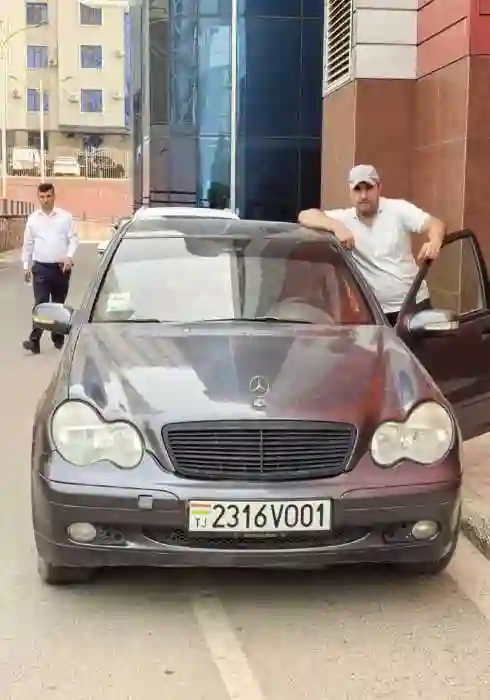 Mercedes-benz C class 2003