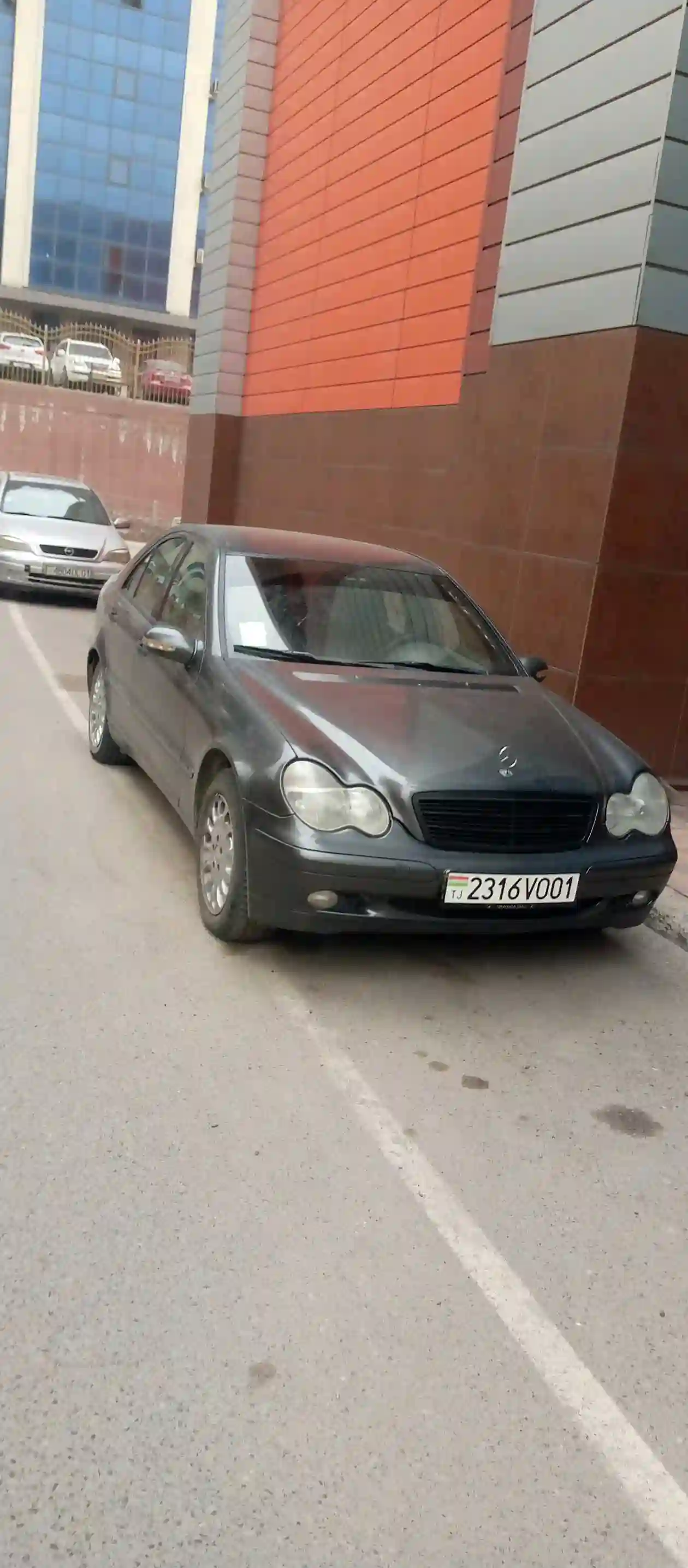 Mercedes-benz C class 2003 — миниатюра 2