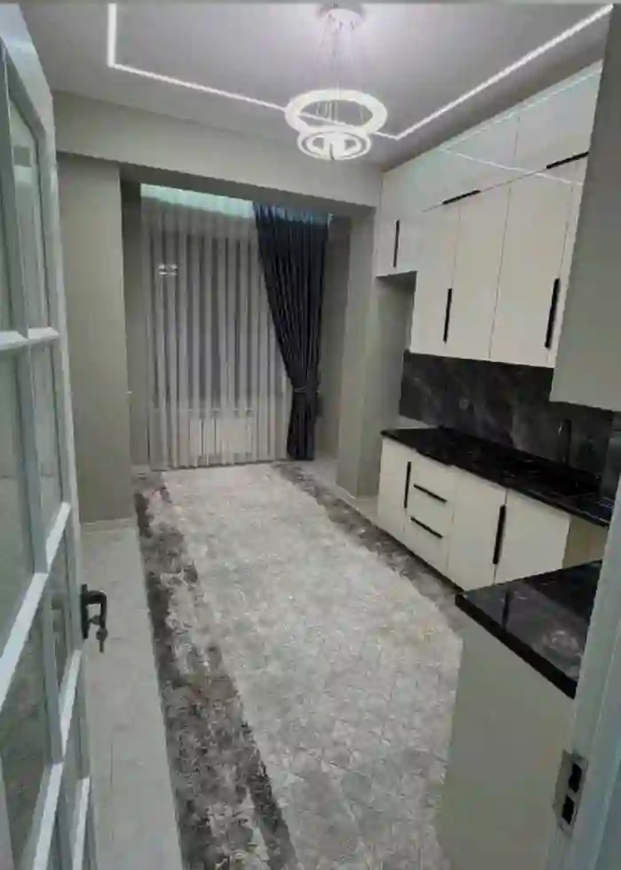 2-к квартира, 10 этаж, 70 м², Шохмансур