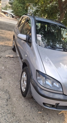 Opel Zafira 2003