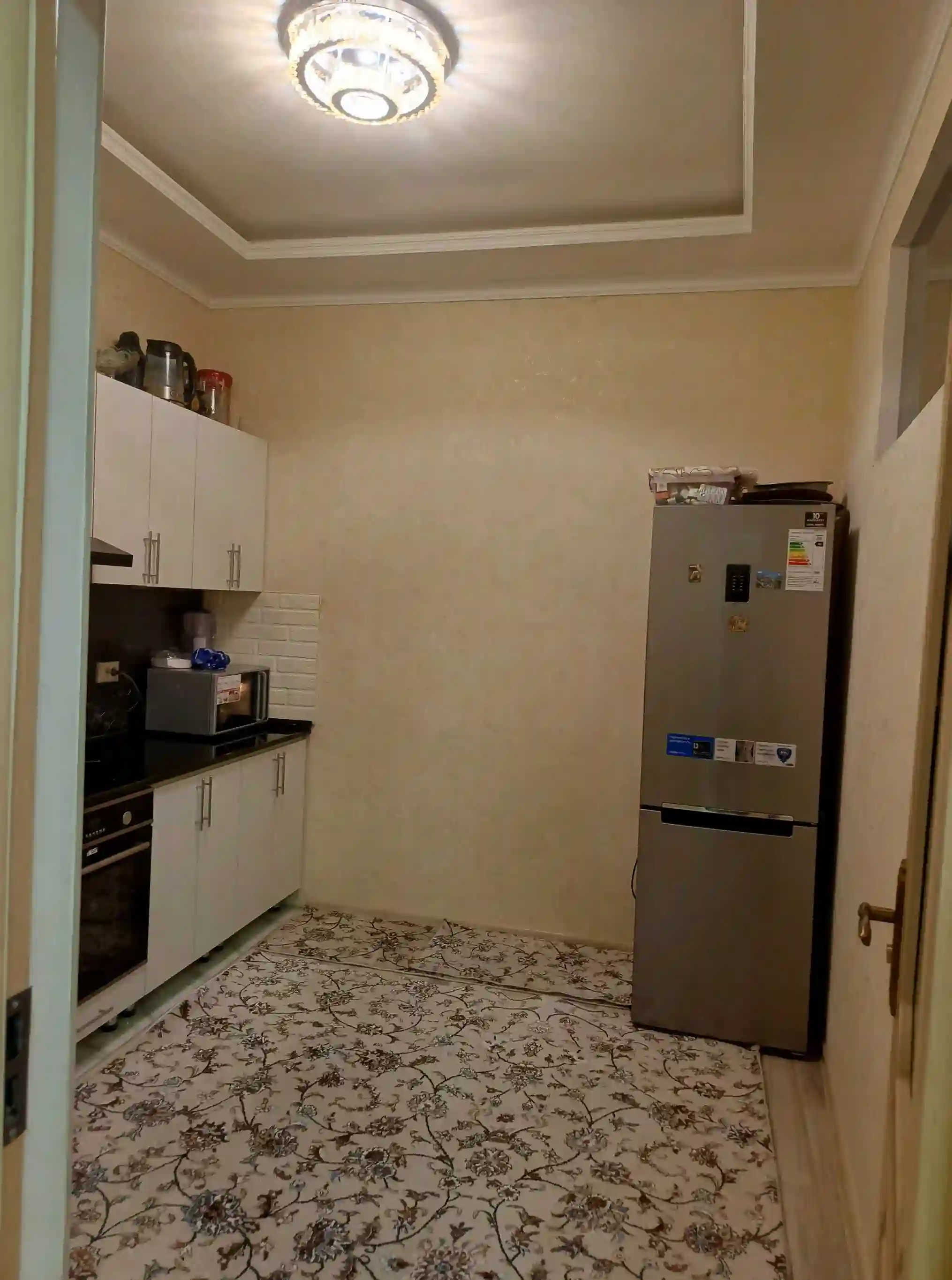 2-к квартира, 9 этаж, 64 м², 122мкр