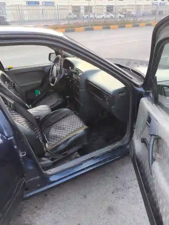 Opel Vectra a 1992