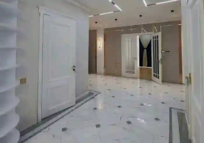 4-к квартира, 6 этаж, 208 м², Шохмансур