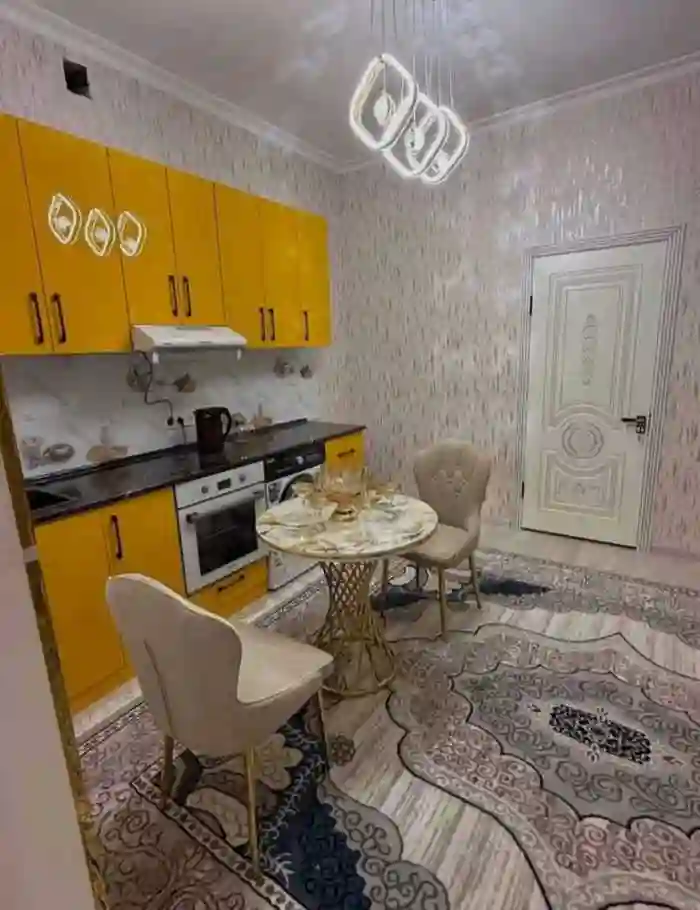 2-к квартира, 5 этаж, 73 м², Сино