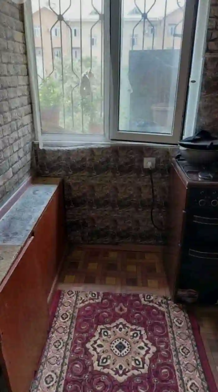 3-к квартира, 4 этаж, 64 м², Фирдавси
