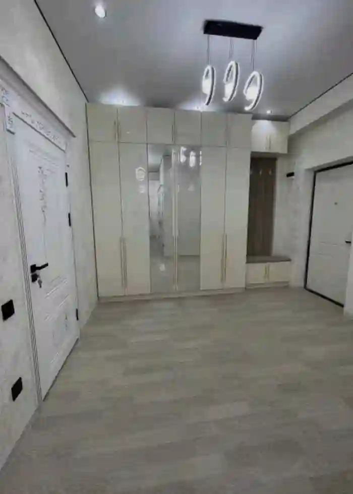 3-к квартира, 5 этаж, 96 м², Фирдавси