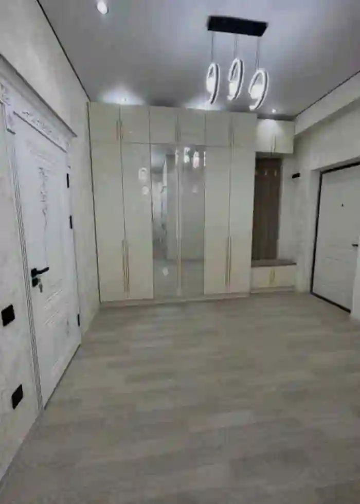 3-к квартира, 5 этаж, 96 м², Фирдавси