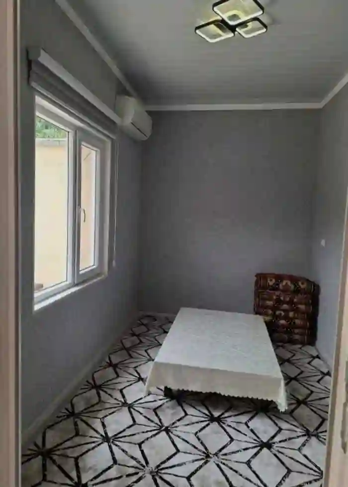 1 этажный, 6-комн. дом, 135 м², 2 соток, Фирдавси