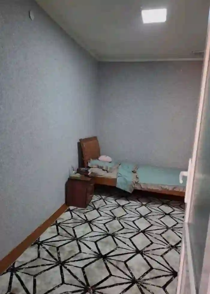 1 этажный, 6-комн. дом, 135 м², 2 соток, Фирдавси