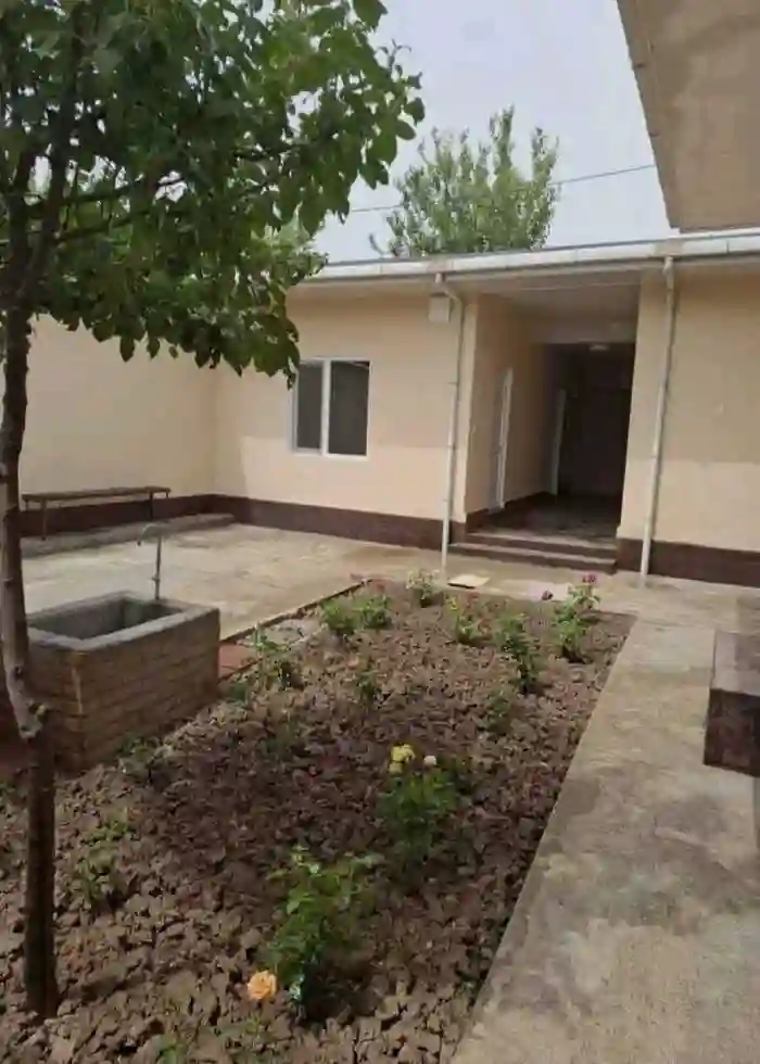 1 этажный, 6-комн. дом, 135 м², 2 соток, Фирдавси