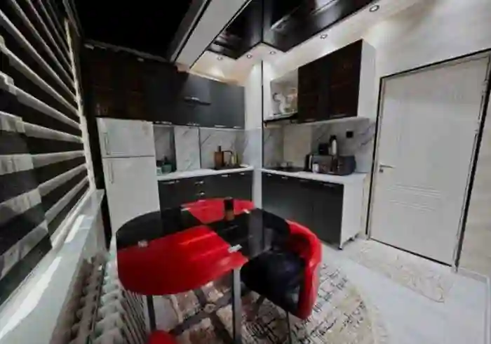 2-к квартира, 2 этаж, 80 м², Фирдавси