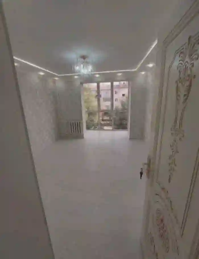 3-к квартира, 3 этаж, 60 м², Фирдавси