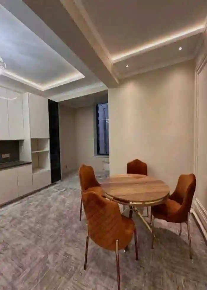 3-к квартира, 6 этаж, 120 м², Исмоил Сомони