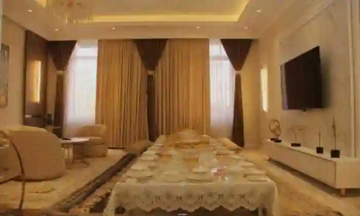 4-к квартира, 2 этаж, 200 м², Сино
