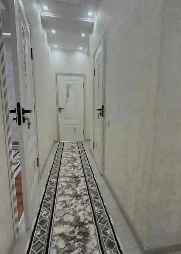 2-к квартира, 2 этаж, 52 м², Фирдавси