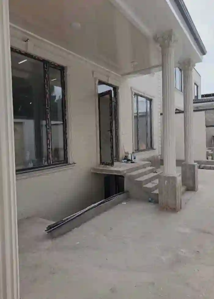 2 этажный, 8-комн. дом, 2852 м², 4 соток, Шохмансур