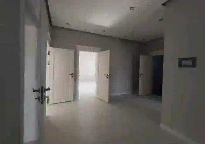 2 этажный, 8-комн. дом, 2852 м², 4 соток, Шохмансур