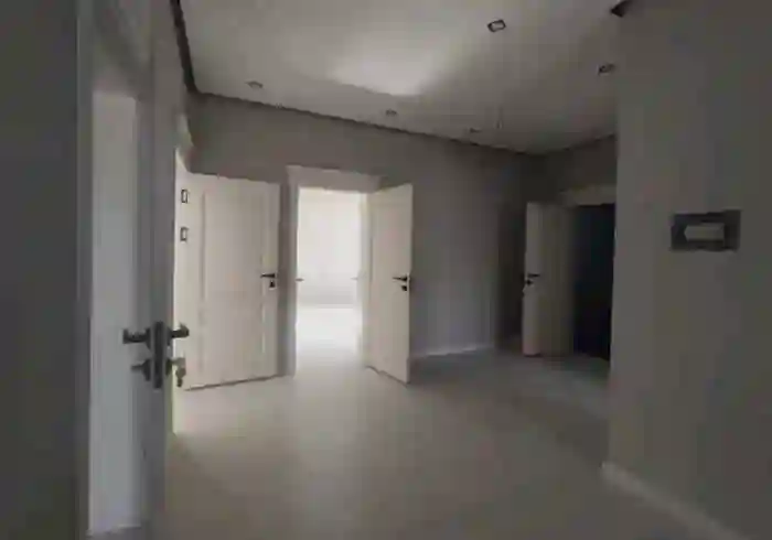 2 этажный, 8-комн. дом, 2852 м², 4 соток, Шохмансур