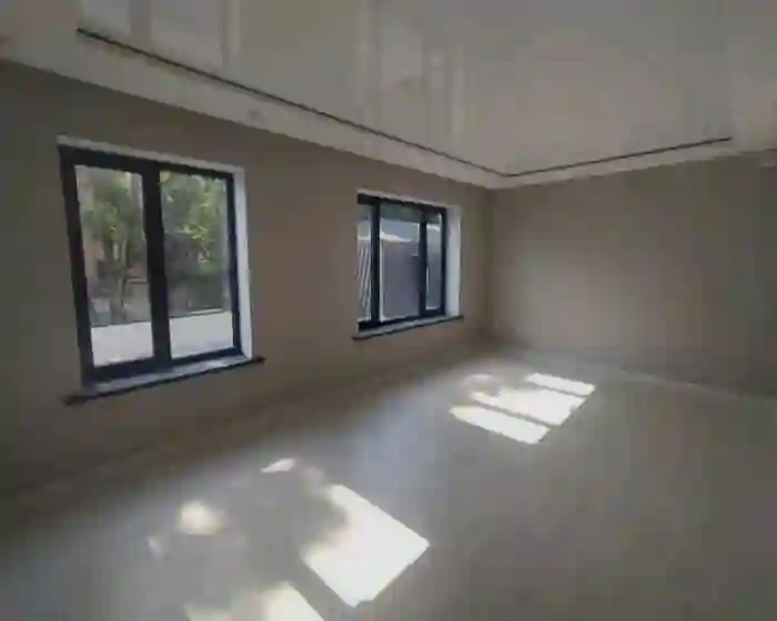 2 этажный, 8-комн. дом, 2852 м², 4 соток, Шохмансур