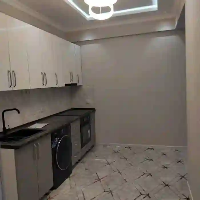 1-к квартира, 5 этаж, 43 м², шараки сомониён лененски район