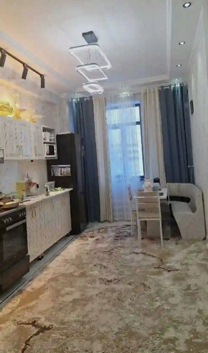 2-к квартира, 2 этаж, 75 м², Шохмансур