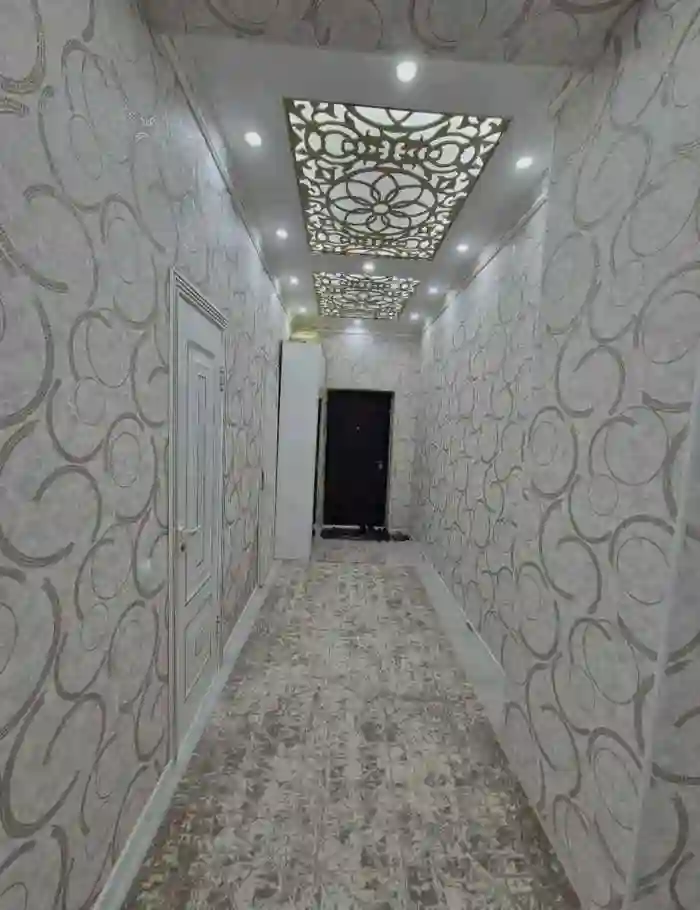 3-к квартира, 2 этаж, 103 м², Сино