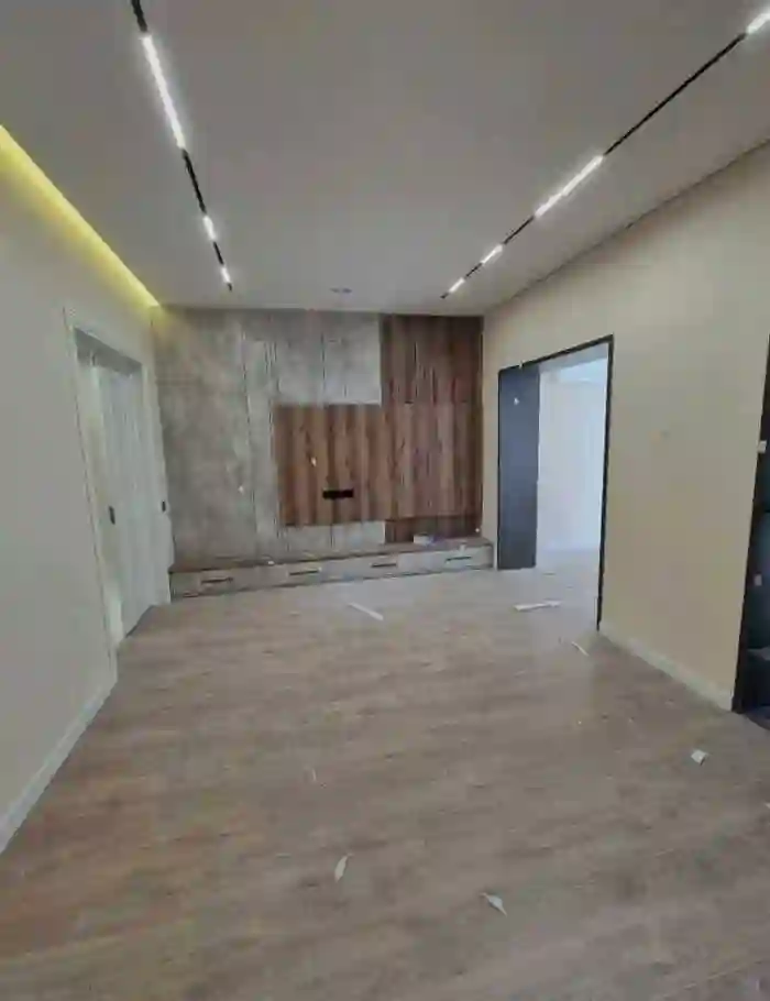 2-к квартира, 3 этаж, 94 м², Шохмансур