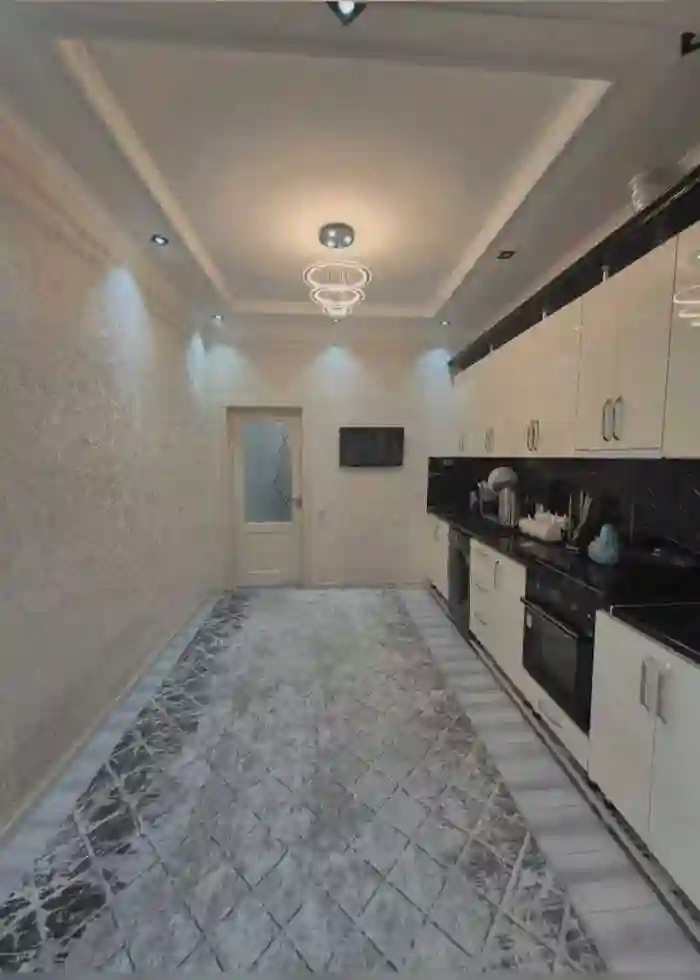 3-к квартира, 2 этаж, 100 м², Сино