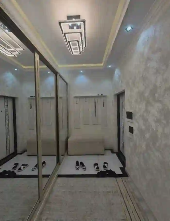 3-к квартира, 2 этаж, 100 м², Сино