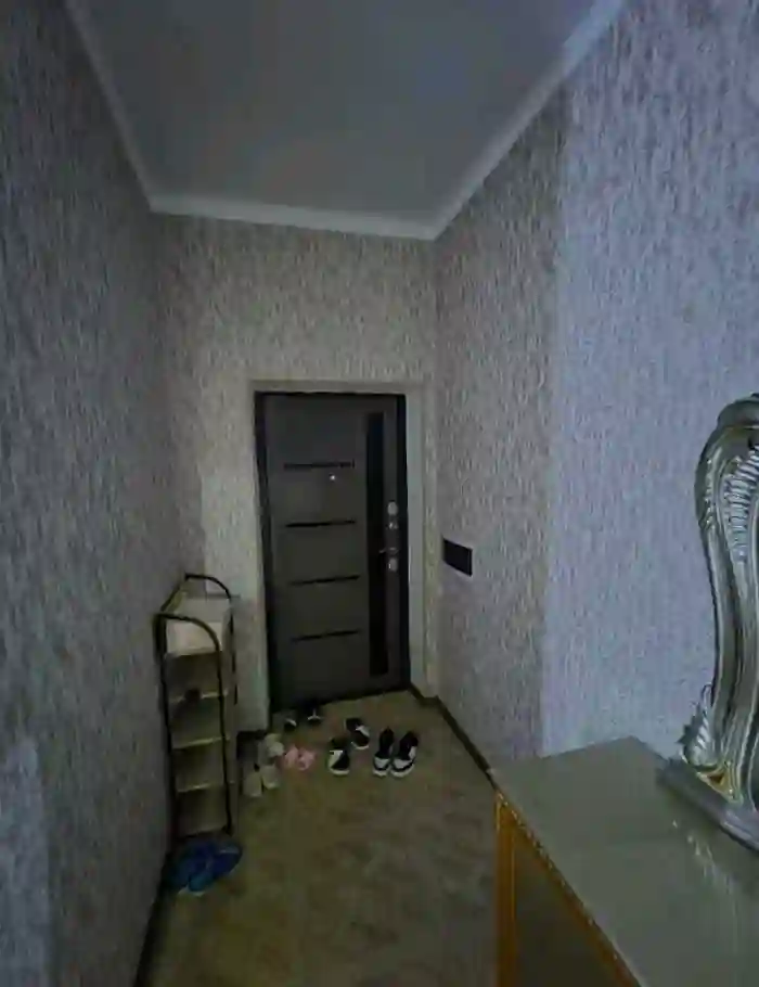 2-к квартира, 1 этаж, 63 м², Сино