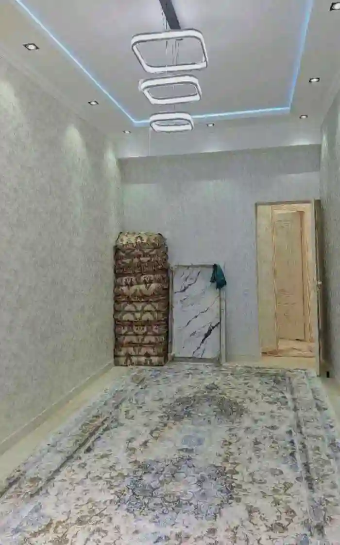 2-к квартира, 2 этаж, 75 м², Шохмансур