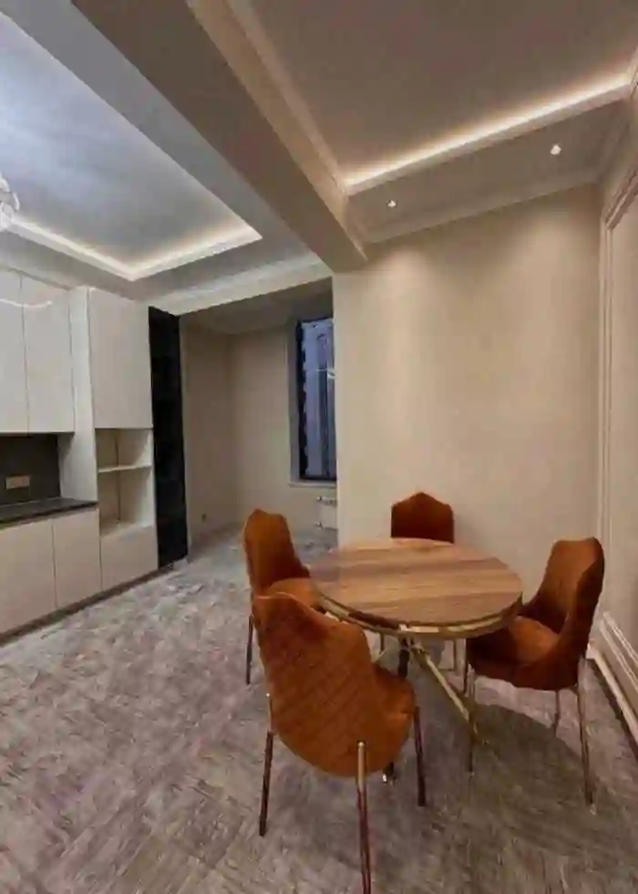 3-к квартира, 6 этаж, 120 м², Исмоил  Сомони