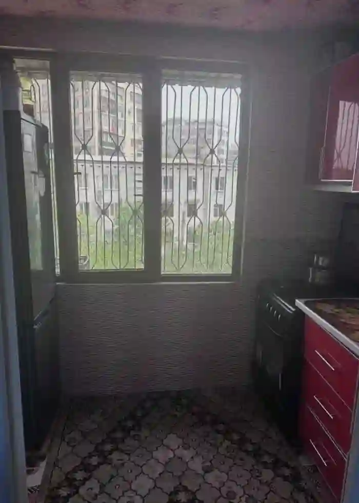 4-к квартира, 4 этаж, 80 м², Фирдавси