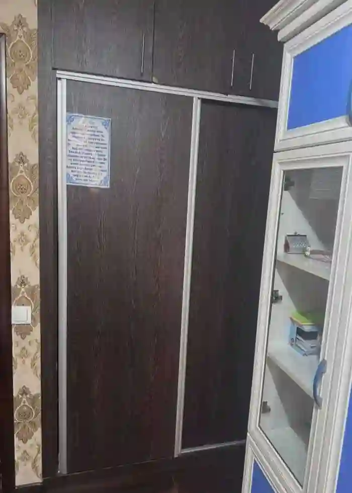 4-к квартира, 4 этаж, 80 м², Фирдавси
