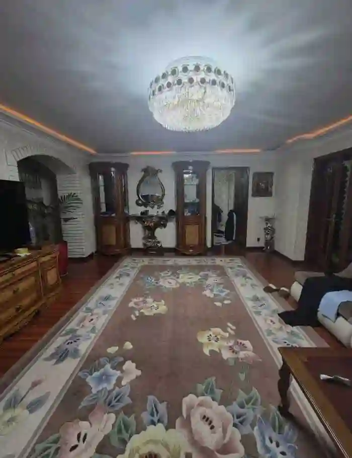 4-к квартира, 3 этаж, 84 м², Сино