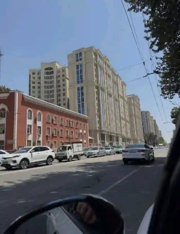 3-к квартира, 15 этаж, 94 м², Шохмансур