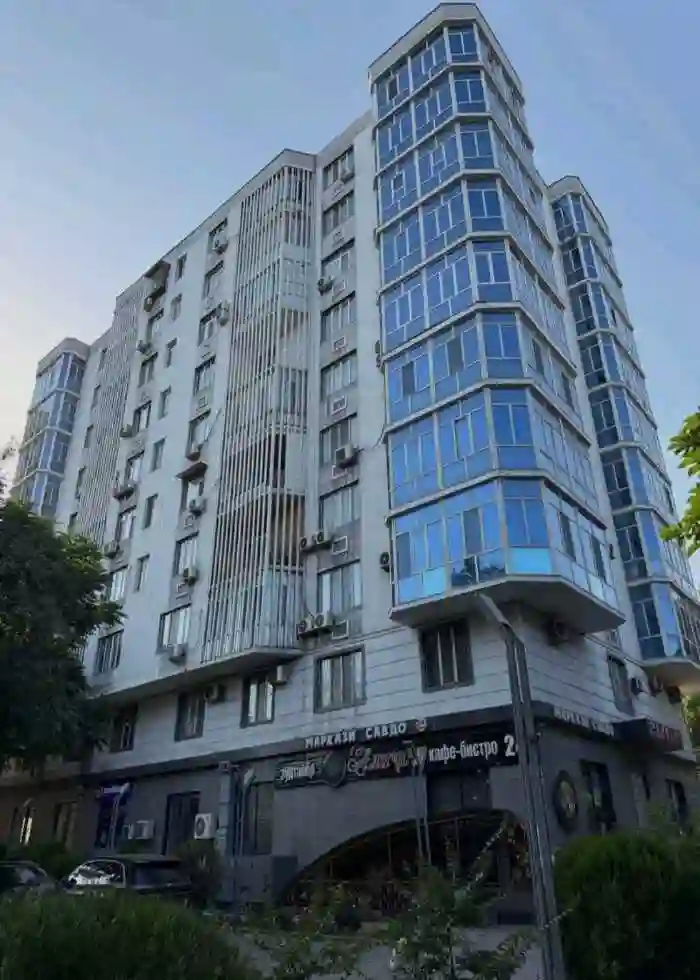 3-к квартира, 9 этаж, 105 м², Шохмансур