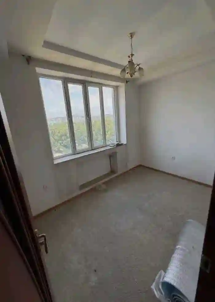 3-к квартира, 9 этаж, 105 м², Шохмансур