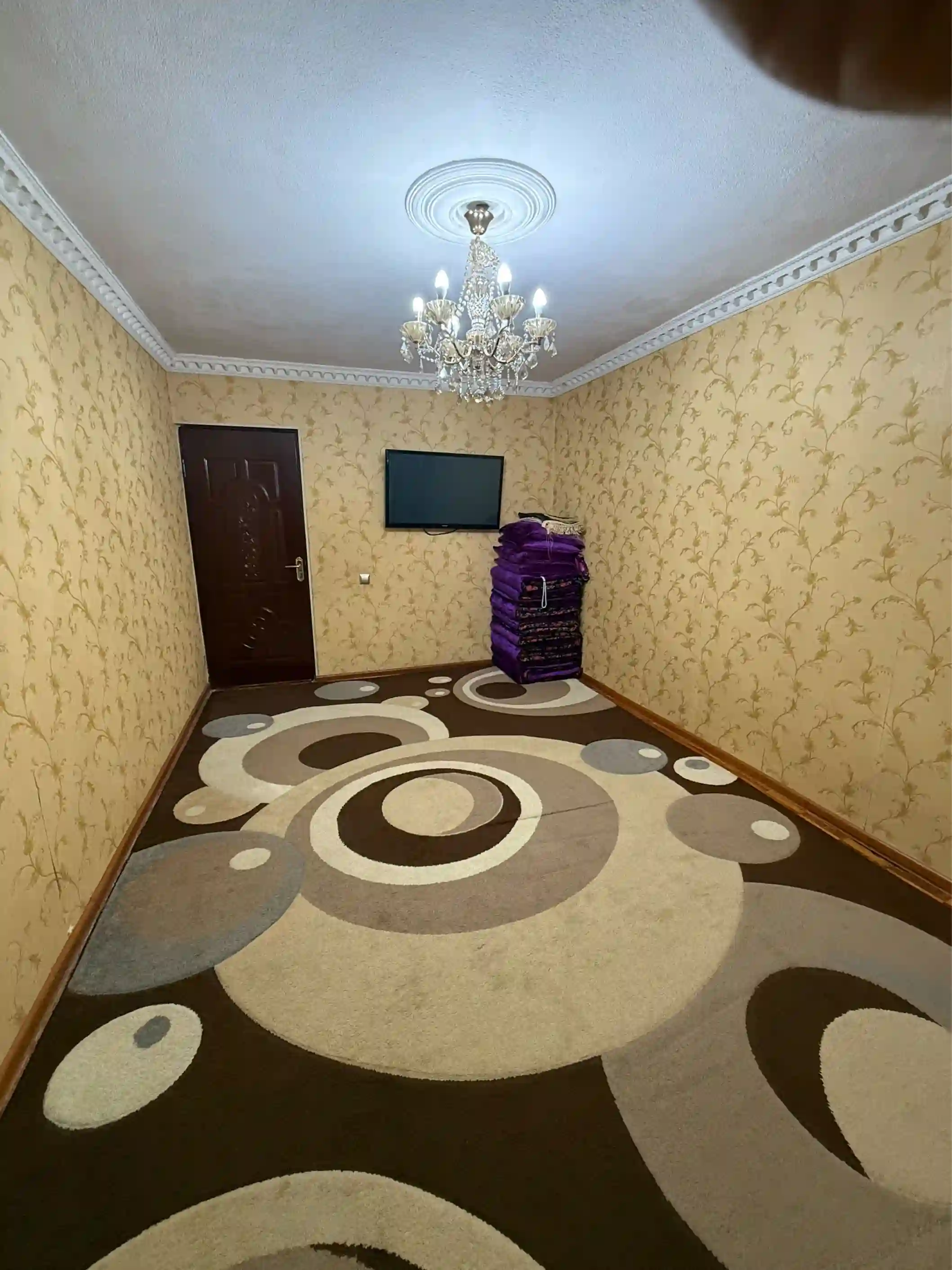 3-к квартира, 1 этаж, 68 м², 33 микрорайон